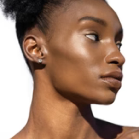 MOTD Highlighting Powder in Morning Sun - Picture 2 of 5